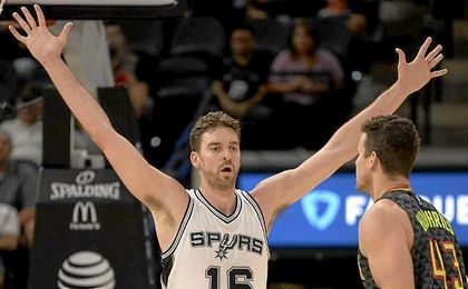 Pau Gasol aportó 11 puntos en los 21 minutos que estuvo en la pista. Pau Gasol aportó 11 puntos en los 21 minutos que estuvo en la pista.