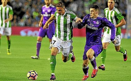 Joaquín, en un lance del partido ante el Real Madrid. Joaquín, en un lance del partido ante el Real Madrid.