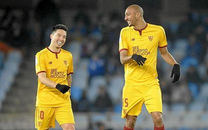 N´Zonzi, con Nasri, su mejor amigo sobre el campo. N´Zonzi, con Nasri, su mejor amigo sobre el campo.