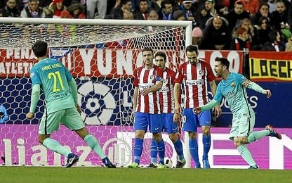 Messi y Suárez firmaron sendos golazos. Messi y Suárez firmaron sendos golazos.