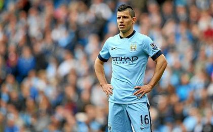 Agüero: "No quiero irme del City, pero veremos qué quiere hacer el club conmigo" Agüero: "No quiero irme del City, pero veremos qué quiere hacer el club conmigo"