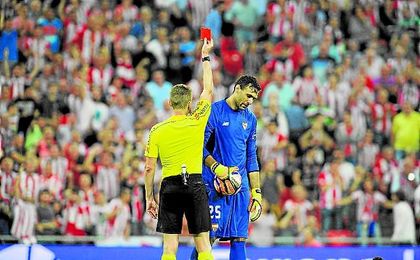 La última roja en estos duelos la vio Sirigu en el partido de la primera vuelta. UESyndication. La última roja en estos duelos la vio Sirigu en el partido de la primera vuelta. UESyndication.