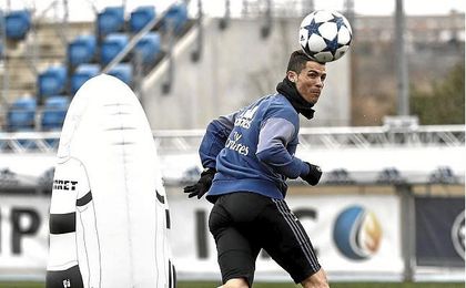Cristiano Ronaldo vuelve a la lista frente al Nápoles. Cristiano Ronaldo vuelve a la lista frente al Nápoles.