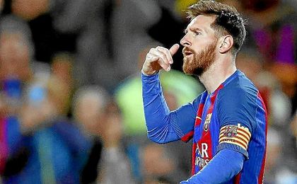Messi sigue consiguiendo récords con el Barcelona. Messi sigue consiguiendo récords con el Barcelona.