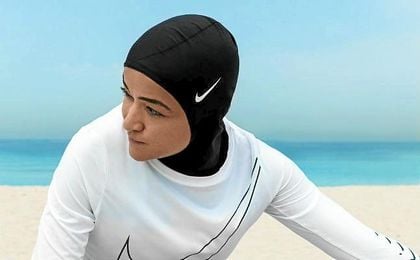 Nike crea una Hijab para deportitas musulmanas Nike crea una Hijab para deportitas musulmanas