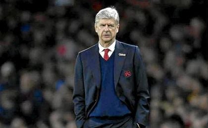 El Arsenal da un voto de confianza a Wenger El Arsenal da un voto de confianza a Wenger