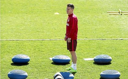 Gameiro, en el entrenamiento de hoy. UESyndication. Gameiro, en el entrenamiento de hoy. UESyndication.