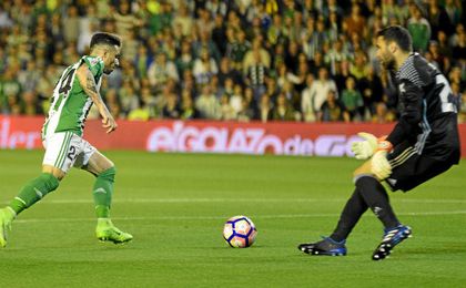 Real Betis 2-0 Osasuna: Lección de pragmatismo Real Betis 2-0 Osasuna: Lección de pragmatismo