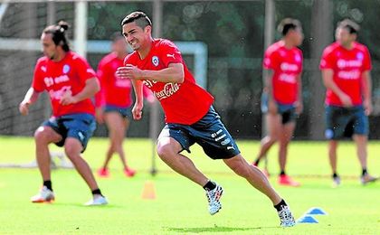 Felipe Gutiérrez, el especialista de Pizzi a balón parado Felipe Gutiérrez, el especialista de Pizzi a balón parado
