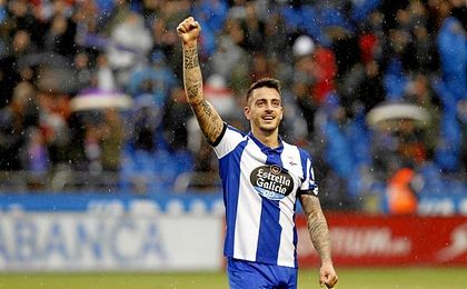 Joselu es más feliz desde que se fue Garitano. Joselu es más feliz desde que se fue Garitano.
