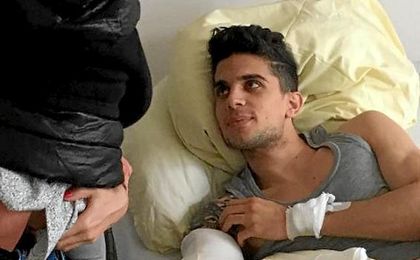 Bartra tuvo que ser operado. Bartra tuvo que ser operado.