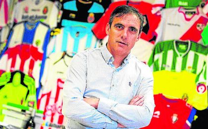 Manolo Salvador y su gestión deportiva al frente del Levante han despertado el interés del Granada. Manolo Salvador y su gestión deportiva al frente del Levante han despertado el interés del Granada.