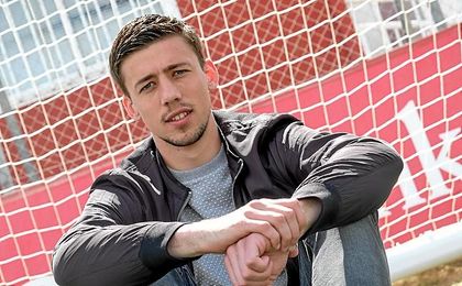 Lenglet posa para ESTADIO Deportivo. Lenglet posa para ESTADIO Deportivo.