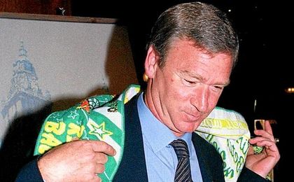 Clemente elogia a Lopera... y al Sevilla. Clemente elogia a Lopera... y al Sevilla.