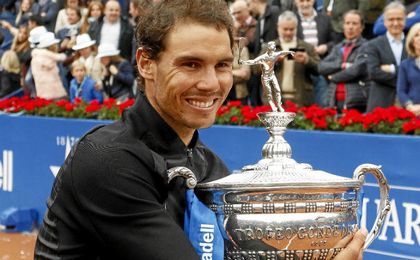 Nadal está en Madrid para disputar el torneo de la ciudad. Nadal está en Madrid para disputar el torneo de la ciudad.