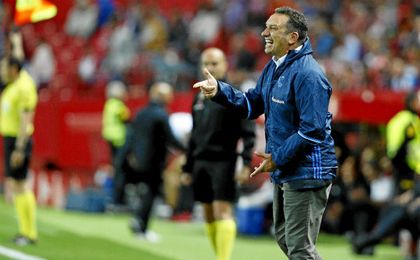 Eusebio se mostró satisfecho por la labor de su equipo. Eusebio se mostró satisfecho por la labor de su equipo.