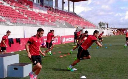 Imagen del entrenamiento del Sevilla. Imagen del entrenamiento del Sevilla.