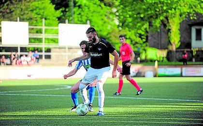 Durango 1-0 Écija: Un despiste que puede costar caro Durango 1-0 Écija: Un despiste que puede costar caro