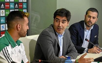 Haro, durante la presentación de Camarasa. Haro, durante la presentación de Camarasa.