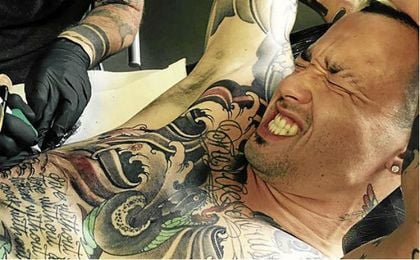 Aficionado a los tatuajes, Nainggolan bromeó con su miedo a las agujas. Aficionado a los tatuajes, Nainggolan bromeó con su miedo a las agujas.