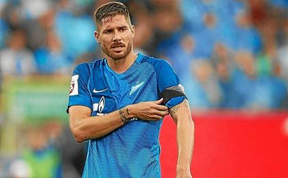 Javi García, con la elástica del Zenit. Javi García, con la elástica del Zenit.