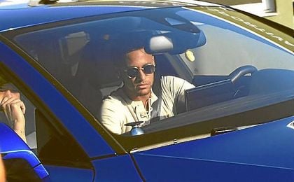 El Barça confirma que no pagará a Neymar los 26 millones de prima. El Barça confirma que no pagará a Neymar los 26 millones de prima.