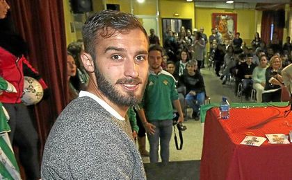 Pezzella, opción 'low cost' para la defensa del Inter Pezzella, opción 'low cost' para la defensa del Inter