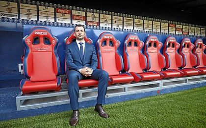 El expreparador del Sevilla Atlético. El expreparador del Sevilla Atlético.