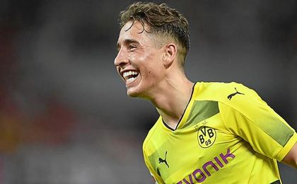 Emre Mor tiene muchos pretendientes. Emre Mor tiene muchos pretendientes.