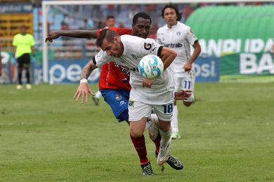 El líder y el vigente campeón de Guatemala se reparten los tres puntos El líder y el vigente campeón de Guatemala se reparten los tres puntos