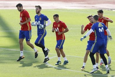España inicia el trabajo con una doble sesión con Lucas Vázquez como novedad España inicia el trabajo con una doble sesión con Lucas Vázquez como novedad