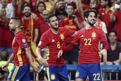 Isco dinamitó a Italia y directos a Rusia Isco dinamitó a Italia y directos a Rusia