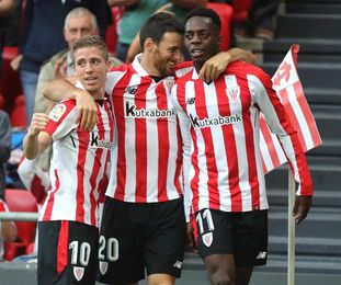 Aritz Aduriz marca su gol 150 con el Athletic Aritz Aduriz marca su gol 150 con el Athletic