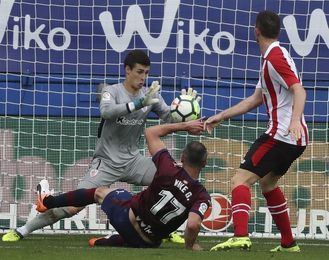 Kepa vuelve a entrenar y está disponible para viajar a Berlín Kepa vuelve a entrenar y está disponible para viajar a Berlín