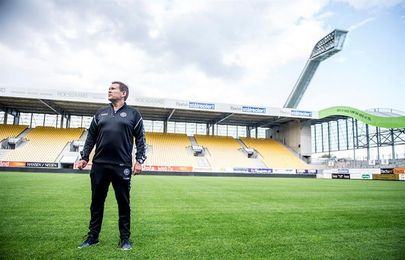 Suspenden la revancha de la final del Europeo por un conflicto laboral con futbolistas Suspenden la revancha de la final del Europeo por un conflicto laboral con futbolistas