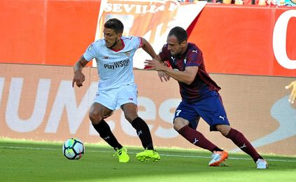 El luso es uno de los capitanes del plantel blanquirrojo. El luso es uno de los capitanes del plantel blanquirrojo.