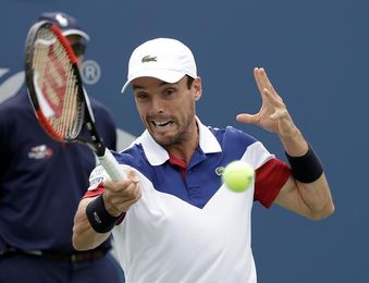 Roberto Bautista sufre ante brasileño Dutra pero ya está en cuartos Roberto Bautista sufre ante brasileño Dutra pero ya está en cuartos