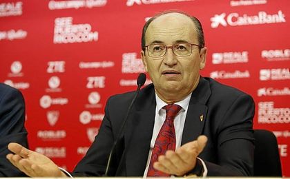 Castro cree que la afición del Sevilla "dio ejemplo de cómo animar". Castro cree que la afición del Sevilla "dio ejemplo de cómo animar".