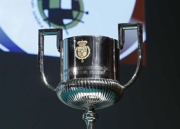 Real Murcia-Barcelona y Fuenlabrada-Real Madrid, en dieciseisavos de final Real Murcia-Barcelona y Fuenlabrada-Real Madrid, en dieciseisavos de final