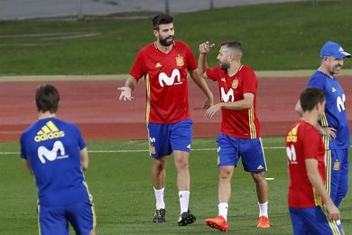 Lete, sobre Piqué: "Nada justifica los insultos a los jugadores" Lete, sobre Piqué: "Nada justifica los insultos a los jugadores"