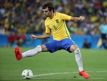 Rodrigo Caio sustituye al lesionado Thiago Silva en la selección brasileña Rodrigo Caio sustituye al lesionado Thiago Silva en la selección brasileña