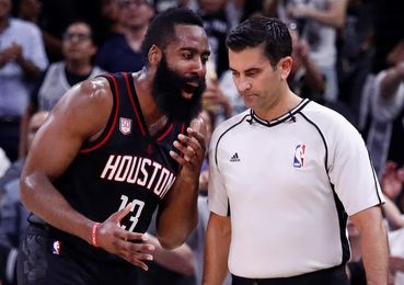James Harden: "McHale es un payaso y nunca me enseñó nada para ser un líder" James Harden: "McHale es un payaso y nunca me enseñó nada para ser un líder"