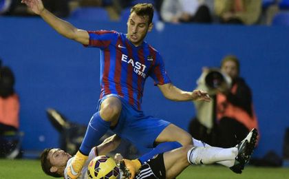 Iván López se rompe el ligamento cruzado de la rodilla izquierda Iván López se rompe el ligamento cruzado de la rodilla izquierda