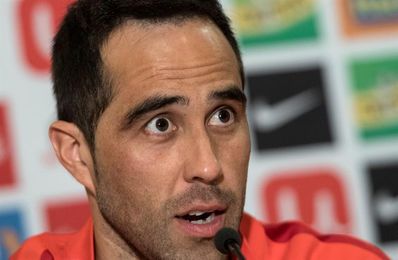 Nadie dijo que se iría de la selección de Chile, asegura Claudio Bravo Nadie dijo que se iría de la selección de Chile, asegura Claudio Bravo