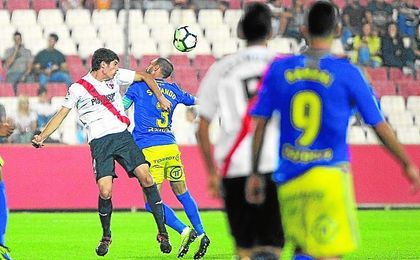 El filial sevillista volvió a dejar patente ante el Cádiz su falta de puntería. El filial sevillista volvió a dejar patente ante el Cádiz su falta de puntería.