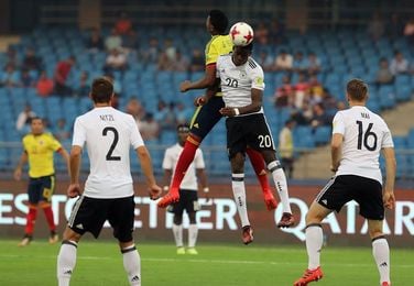 Alemania, primer cuartofinalista tras golear a Colombia (4-0) Alemania, primer cuartofinalista tras golear a Colombia (4-0)