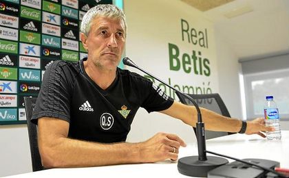 Setién: "Claro que preocupan los goles encajados" Setién: "Claro que preocupan los goles encajados"