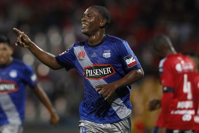 Delfín, Emelec y Cuenca, en una jornada con sabor a final en Ecuador Delfín, Emelec y Cuenca, en una jornada con sabor a final en Ecuador