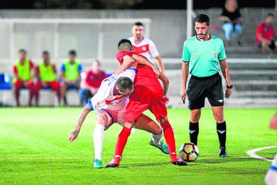 El Morón C.F. sólo ha cedido puntos en Torreblanca. El Morón C.F. sólo ha cedido puntos en Torreblanca.