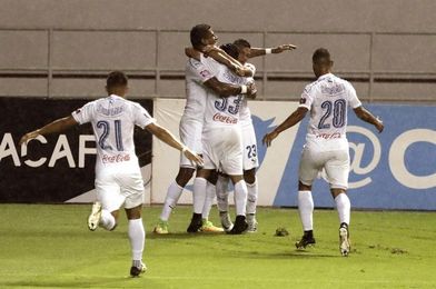 El Olimpia hondureño se corona campeón de la Liga Concacaf en los penaltis El Olimpia hondureño se corona campeón de la Liga Concacaf en los penaltis